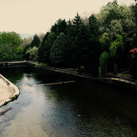 El Lago, Caceres Auberge de jeunesse