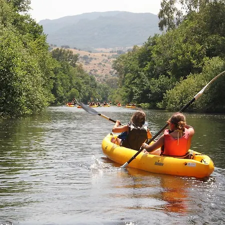 بيت شباب El Lago, Caceres جاريز دي لا فيرا