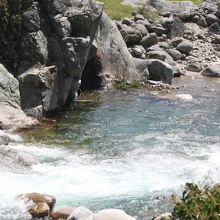 호스텔 El Lago, Caceres *