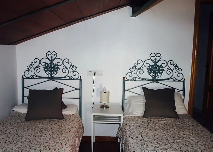 El Lago, Caceres 호스텔