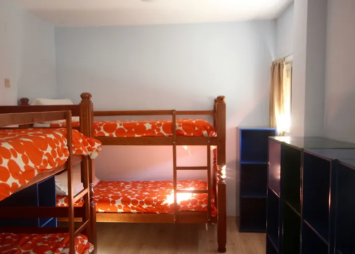 El Lago, Caceres 호스텔 하라이스 데 라 베라