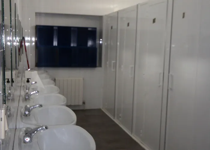 El Lago, Caceres 호스텔 하라이스 데 라 베라