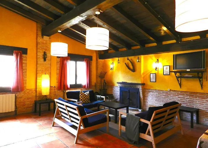 호스텔 El Lago, Caceres *