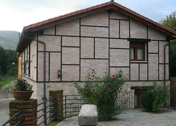 호스텔 El Lago, Caceres 하라이스 데 라 베라