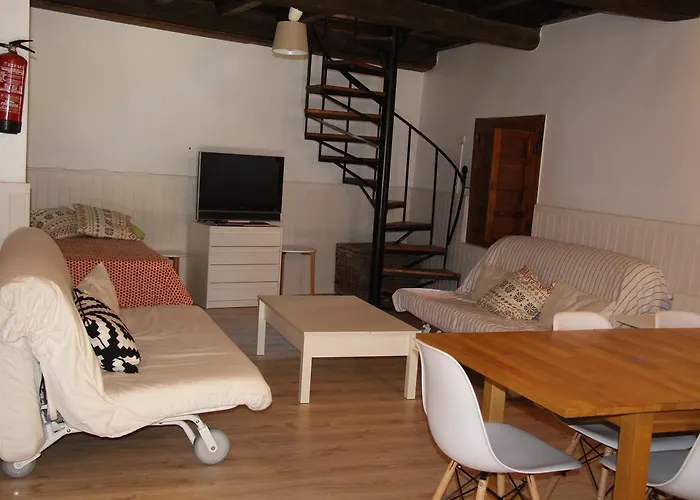 El Lago, Caceres 호스텔 하라이스 데 라 베라